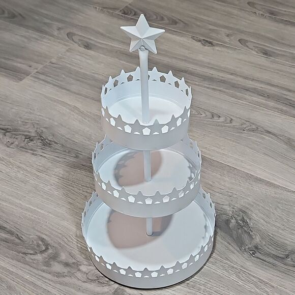 White 3 Tiered Star Metal Organizer - Picture 1 of 3
